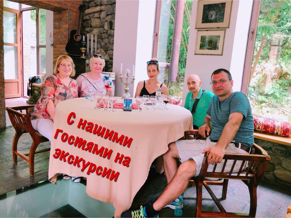 Hotel Guesthouse Lola Батуми Экстерьер фото
